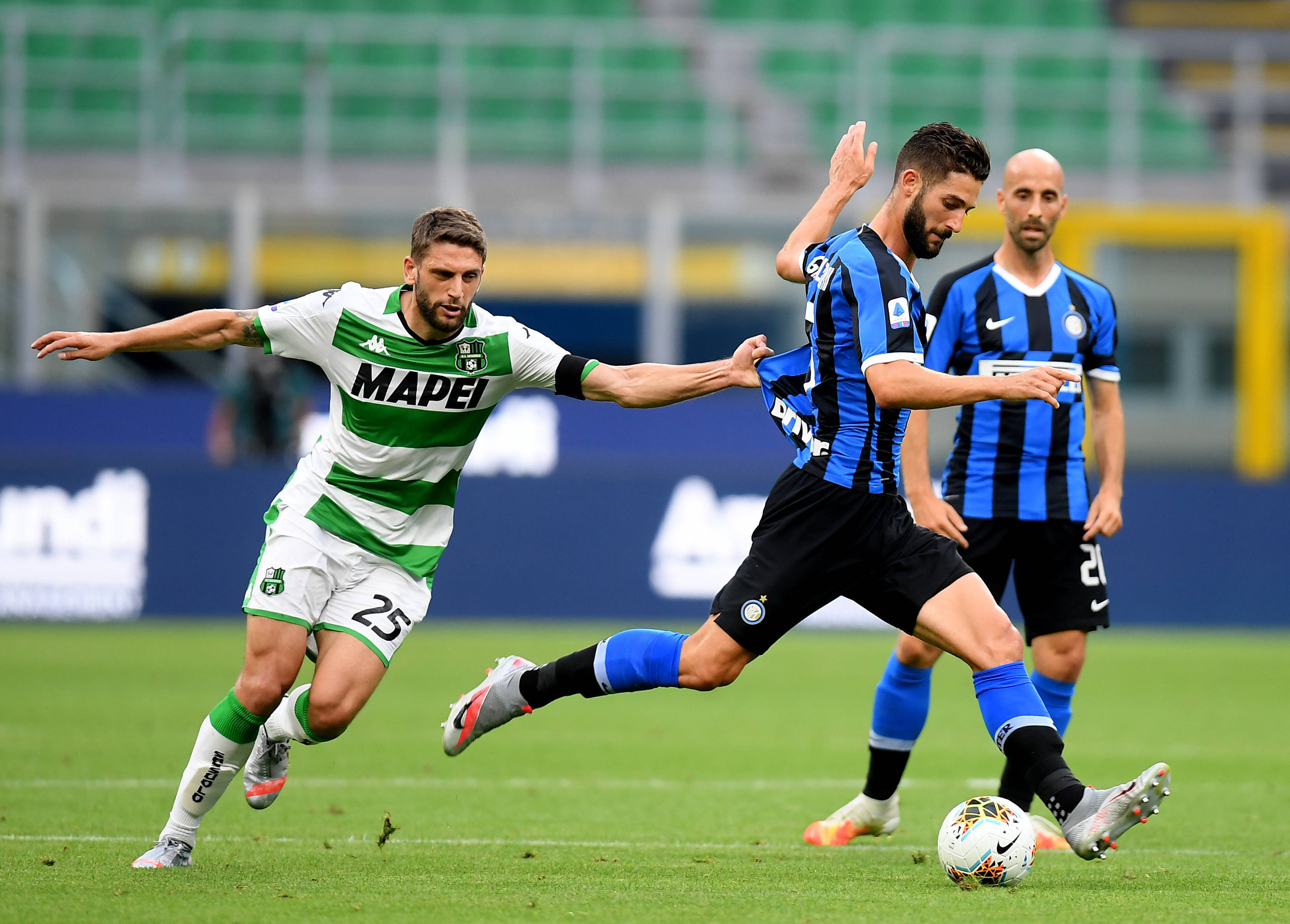 西甲豪门纷纷调整战术,迎接新的挑战的简单介绍 西甲豪门纷纷调整战术,迎接新的挑战的简单介绍