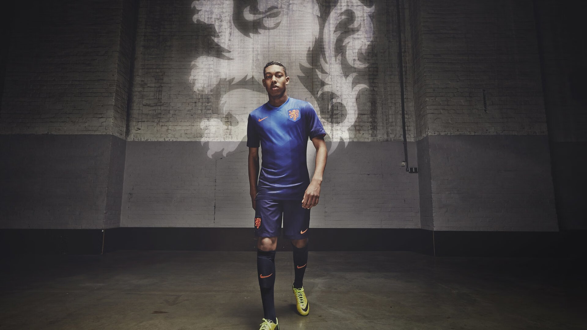 距离冠军只差一步：联赛倒数几支的追赶之路，联赛夺冠